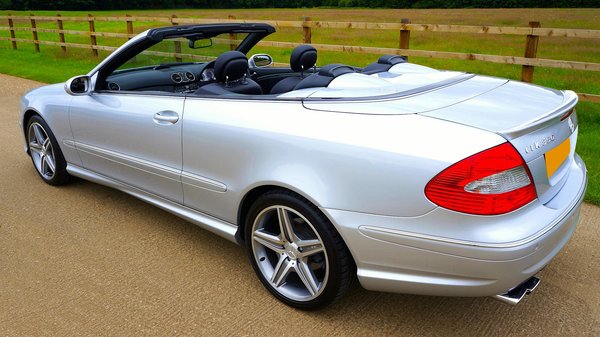 Elevate Your Little Black Dress: Stylish Accessory Tips for Corporate Occasions